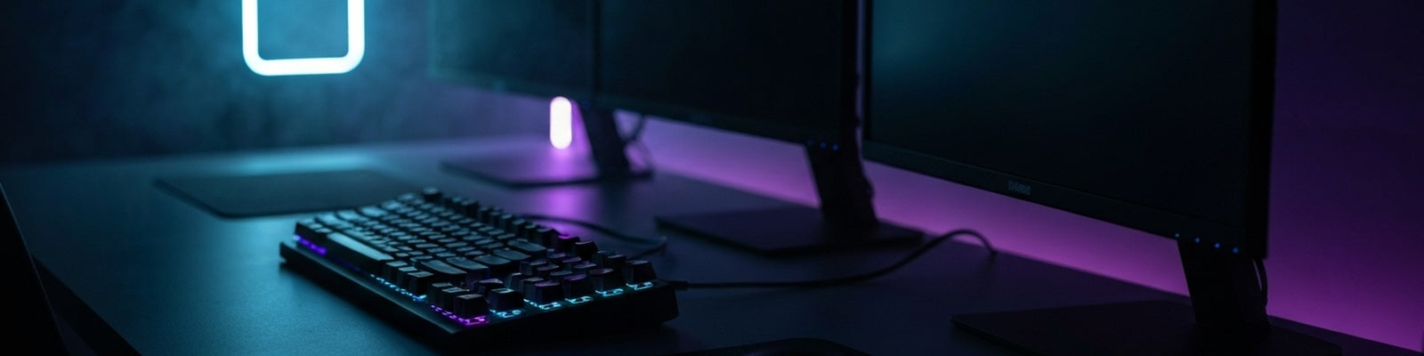 Lapora Desk Atmosphere